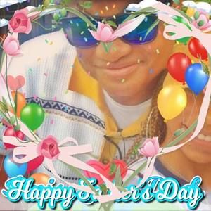 Meet your Posher, Gregory